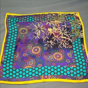ETRO silk pocket square 
17” square

This is a Unisex silk scarf!!